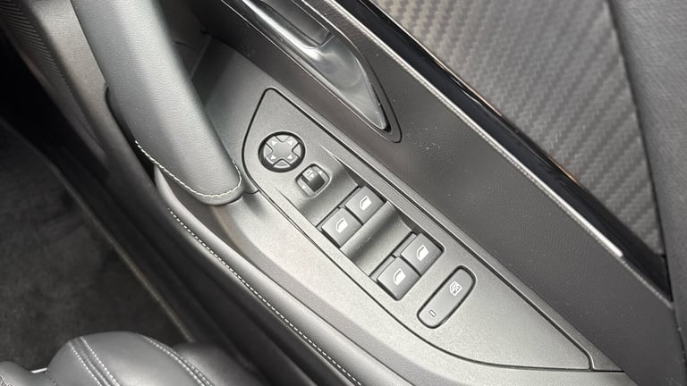 2022 Peugeot 2008 1.2 PureTech 130 GT 5dr EAT8 Petrol Estate Estate Petrol Automatic