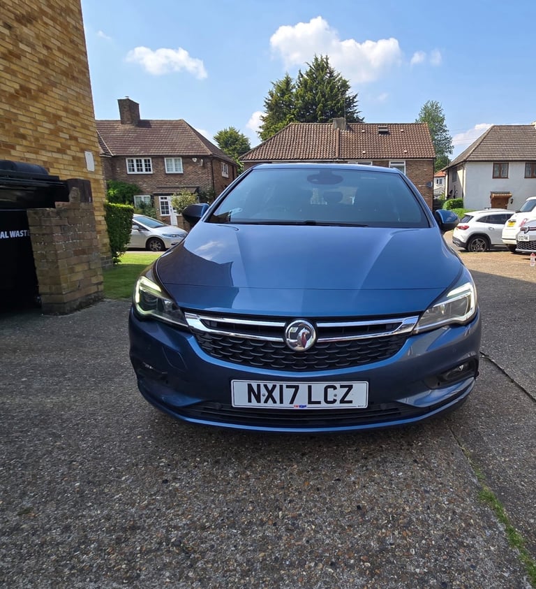 Vauxhall, ASTRA, Hatchback, 2017, Manual, 1598 (cc), 5 doors
