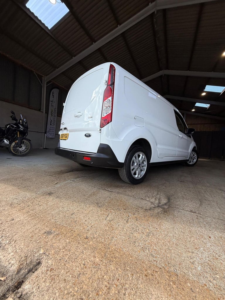 FORD TRANSIT CONNECT 1.5 240 EcoBlue Limited L2 Euro 6 (s/s) 5dr 2019