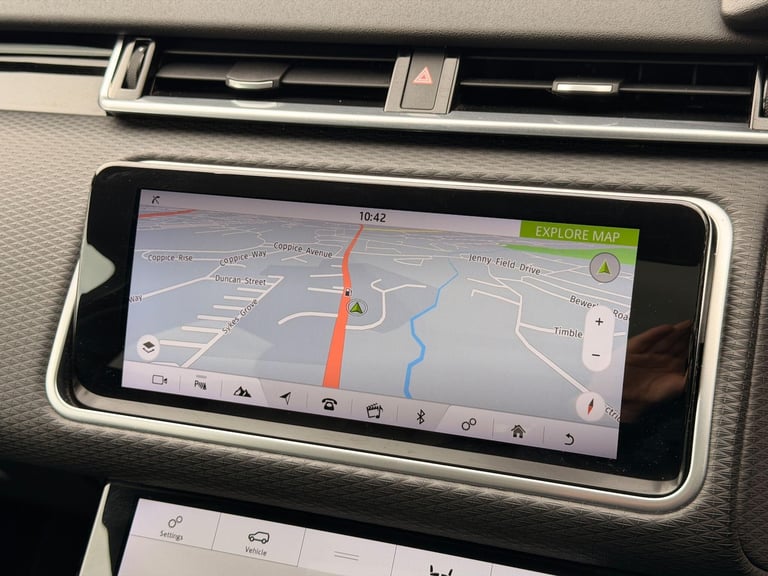 2020 Land Rover Range Rover Velar 2.0 D240 R-Dynamic S SUV 5dr Diesel Auto 4WD Euro 6 (s/s) (240 ...