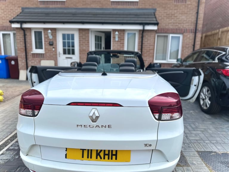 Renault, MEGANE, Convertible, 2011, Manual, 1397 (cc), 2 doors Turbo Charged Eff