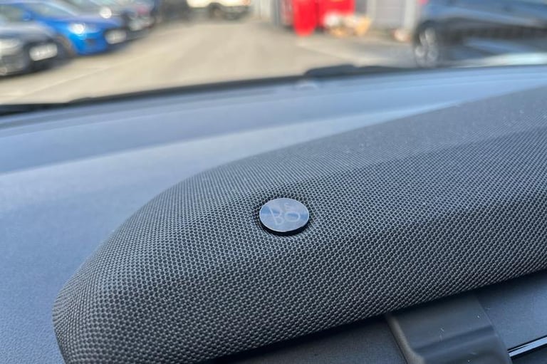 2024 Ford Puma ST-LINE X | Rear Parking Sensors | Cruise Control | Wireless Charging Pad M Hatchb...