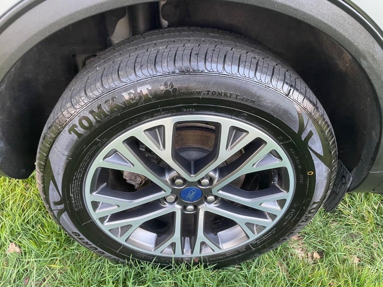 FORD KUGA 1.5 Kuga Titanium Edition 5 door 1.5L EcoBoost 150PS FWD 6 Speed