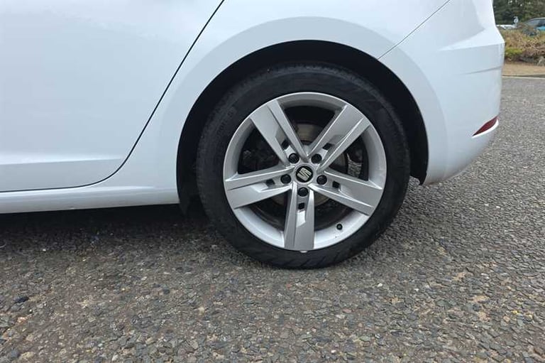 2020 SEAT Leon 1.5 TSI EVO FR Hatchback 5dr Petrol Manual Euro 6 (s/s) (150 ps) Hatchback Petrol ...