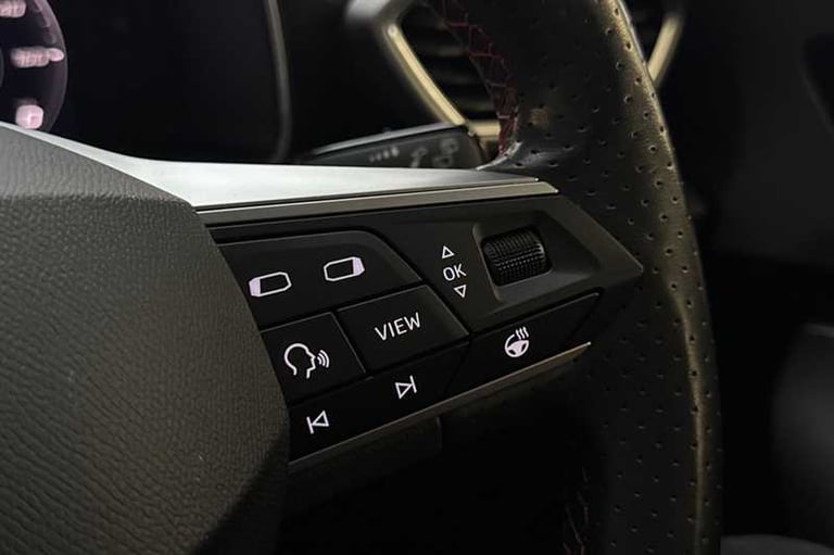 2021 SEAT Leon 1.5 TSI EVO FR Sport 5dr HATCHBACK PETROL Manual