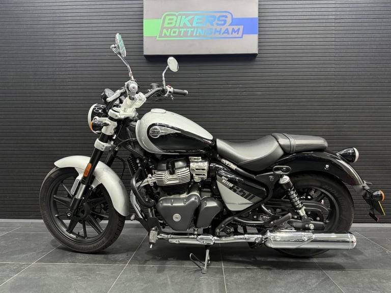 ROYAL ENFIELD SUPER METEOR 650 2023