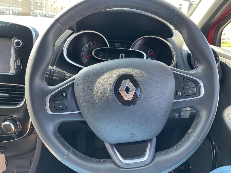 2018 Renault Clio 0.9 TCE 75 Iconic 5dr HATCHBACK Petrol Manual