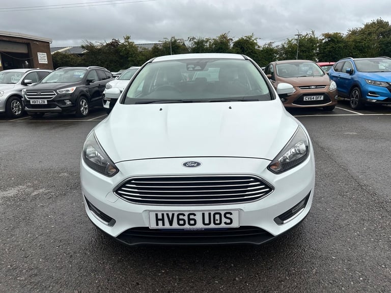 2016 Ford Focus 1.0T EcoBoost Titanium Euro 6 (s/s) 5dr HATCHBACK Petrol Manual