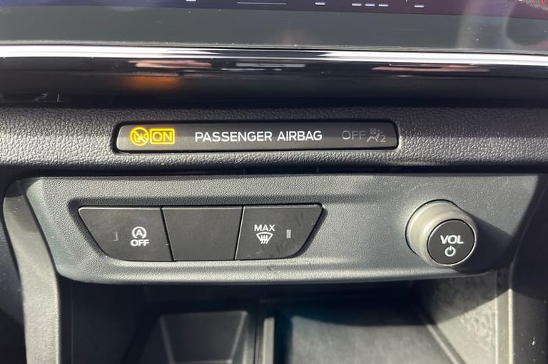 2024 Ford Puma 1.0 EcoBoost Hybrid mHEV ST-Line 5dr HATCHBACK PETROL Manual