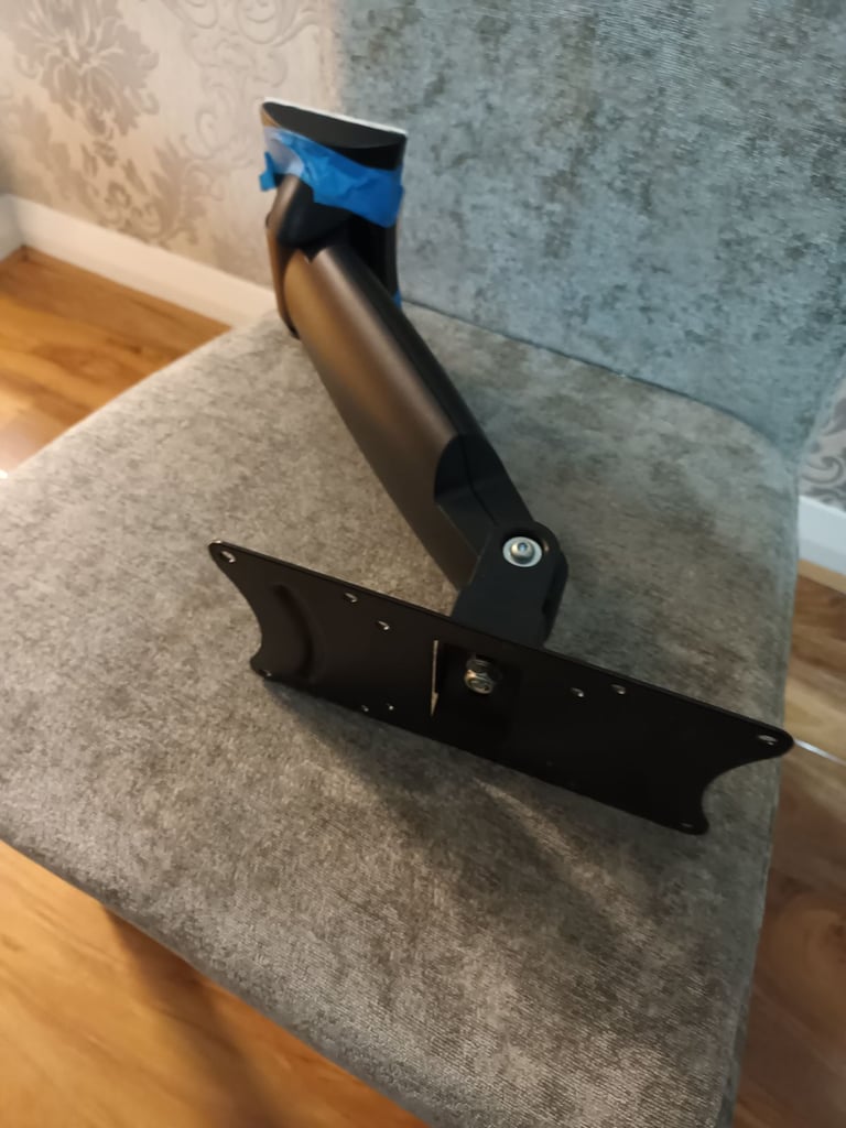 TV swivel wall bracket 