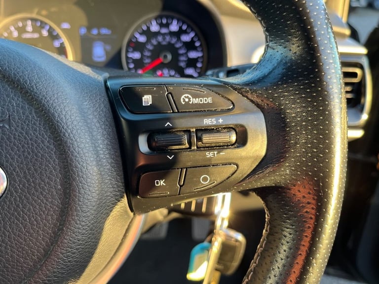 2019 Kia Stonic 1.0 T-GDi 3 SUV 5dr Petrol DCT Euro 6 (s/s) (118 bhp) HATCHBACK Petrol Automatic