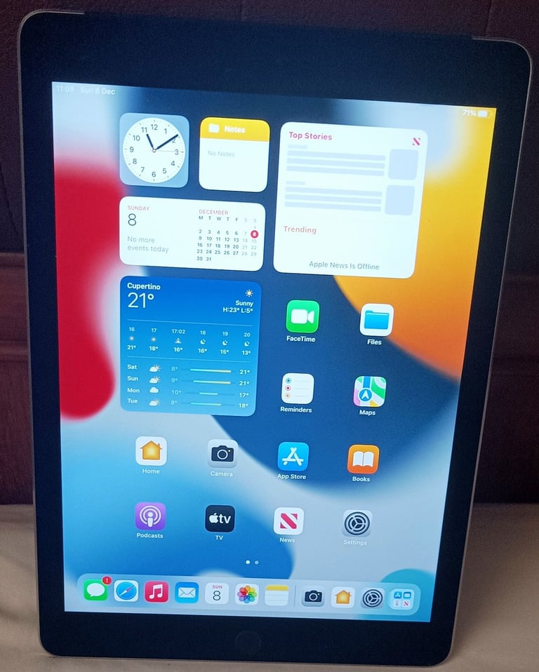 image for Ipad Air2 64gb with Sim Slot in Very Good Condition