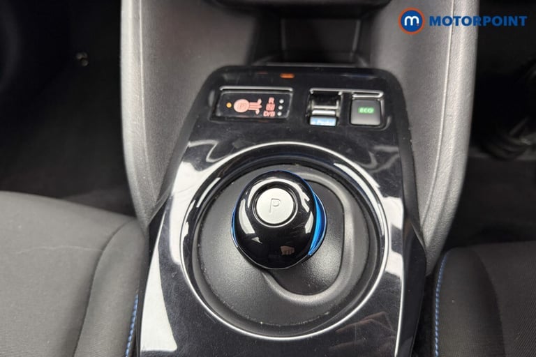 2022 Nissan Leaf 110kW N-Connecta 39kWh 5dr Auto HATCHBACK ELECTRIC Automatic