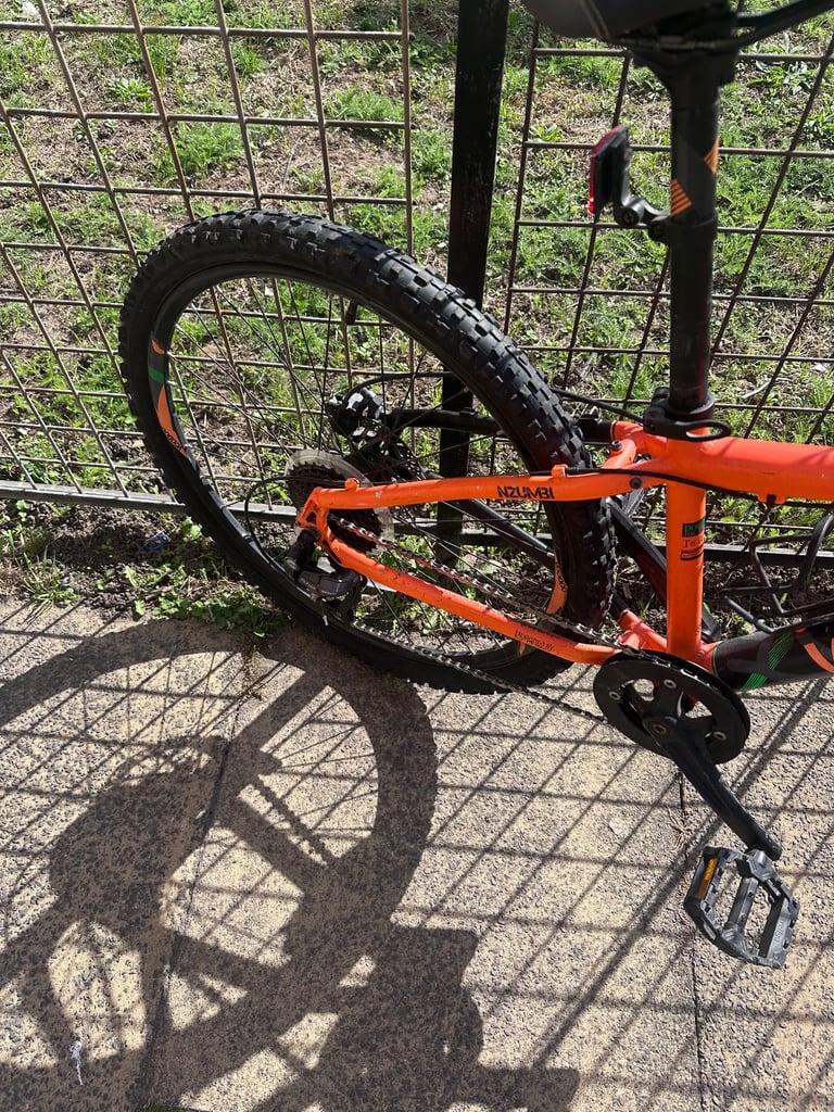 VOODOO NZUMBI SMALL MOUNTAIN BIKE 
