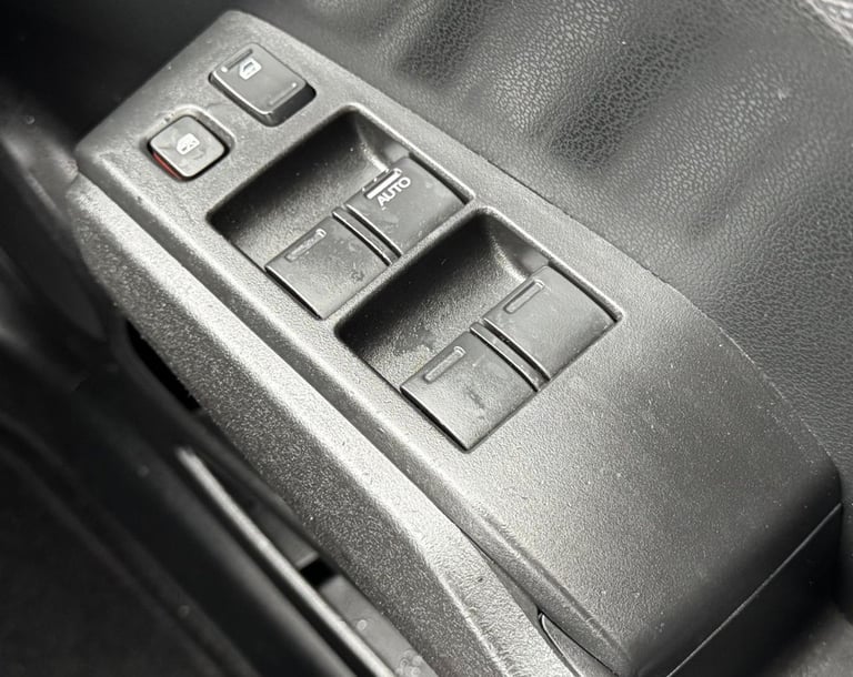 2009 59 HONDA JAZZ 1.4 I-VTEC ES HATCHBACK 5DR PETROL MANUAL EURO 4 (100 PS)