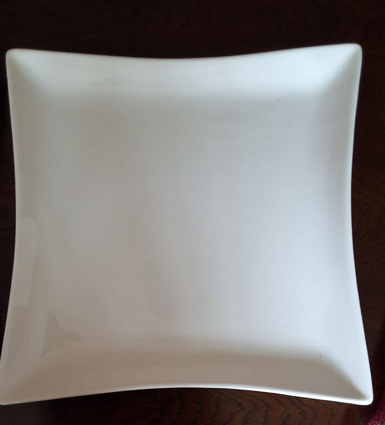 Large Porcelaine Serving Platter