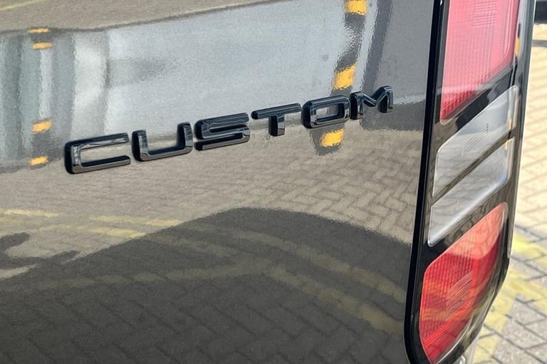 2024 Ford Transit Custom 2.0 EcoBlue 136ps H1 Van Limited PANEL VAN DIESEL Manual