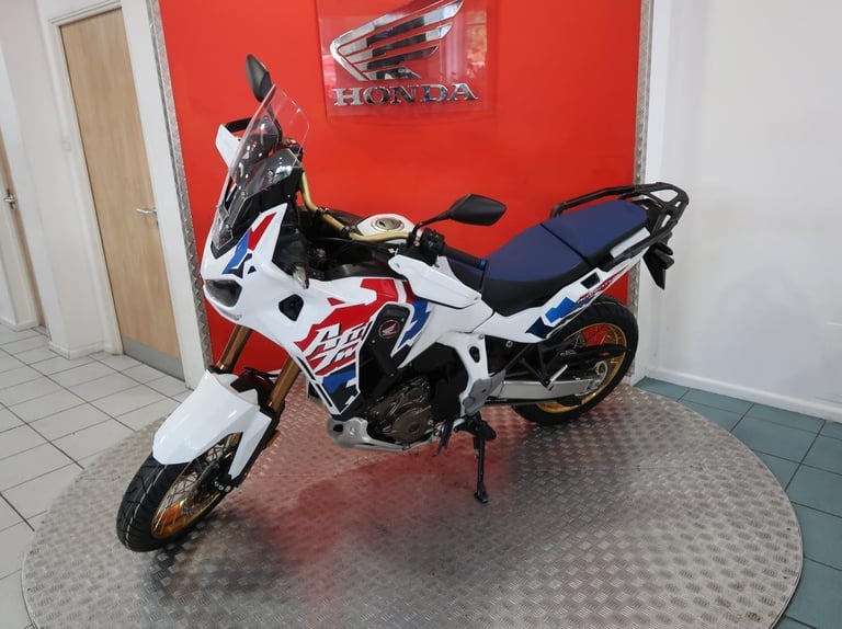 Brand new 2025 Honda CRF1100L Africa Twin Adventure Sports ES DCT