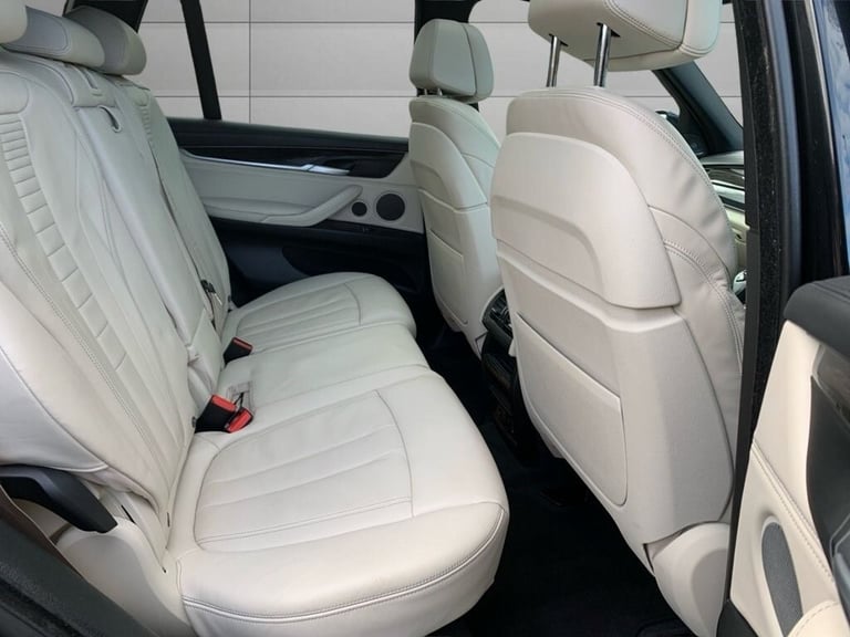 2018 BMW X5 3.0 M50d SUV 5dr Diesel Auto xDrive Euro 6 (s/s) (381 ps) ESTATE Diesel Automatic