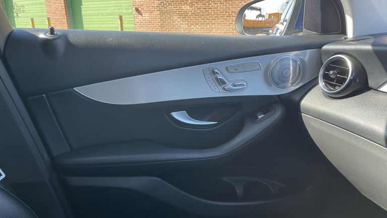 2019 Mercedes-Benz GLC 220d 4Matic Sport Premium Plus 5dr 9G-Tronic Diesel Estate Estate Diesel A...