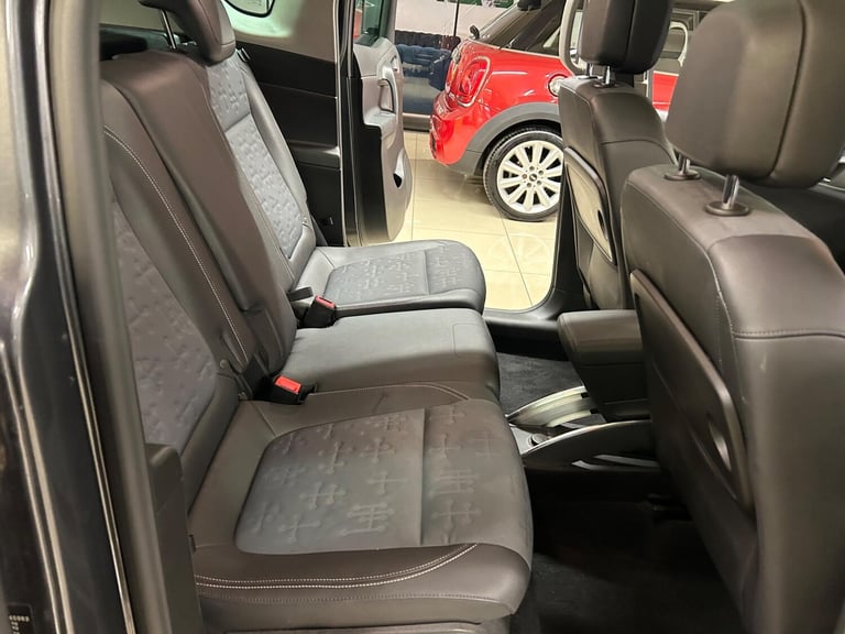 2012 Vauxhall Meriva 1.7 CDTi SE Euro 5 5dr MPV Diesel Manual