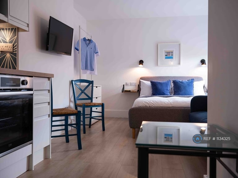 Studio flat in Albert Terrace, Middlesbrough, TS1 (#1134325)