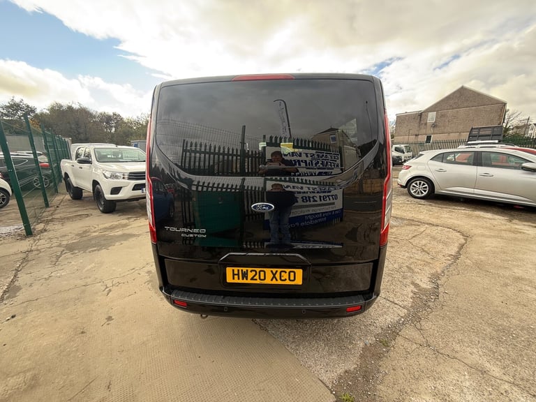 2020 Ford Tourneo Custom 2.0 320 EcoBlue Titanium Minibus Double Cab 5dr Diesel