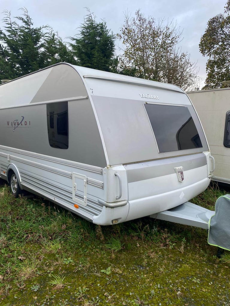 Caravan for sale 
