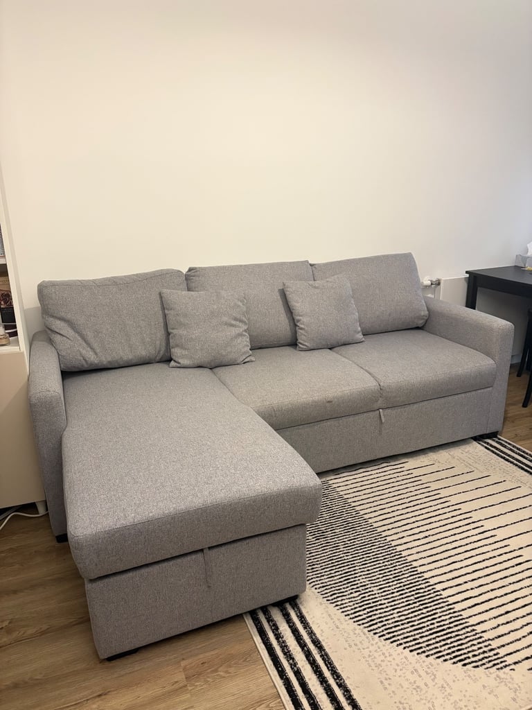3 seater grey sofa/ sofa bed from Habitat - excellent condition
