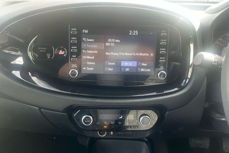  Toyota Aygo X 1.0 Vvt I Edge Hatchback 5dr Petrol X Shift Euro 6 s/s 72 Ps