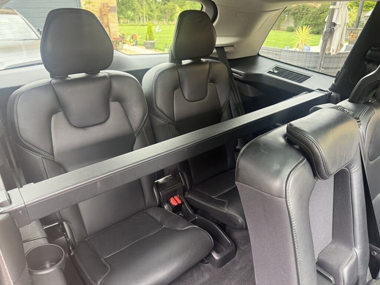 2018 Volvo XC90 T8 2.0 T8 TWIN ENGINE MOMENTUM PRO AWD 5DR Automatic 4x4 Petrol/Electric Automatic