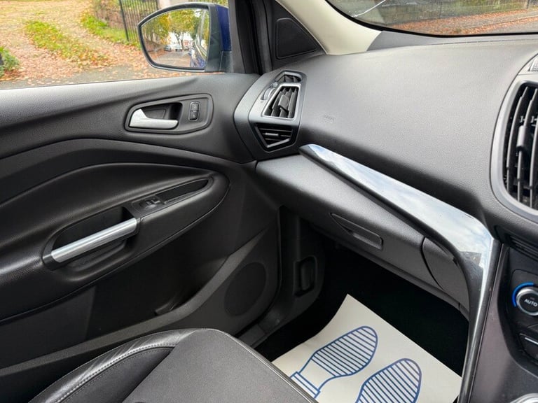 Ford Kuga TITANIUM TDCI