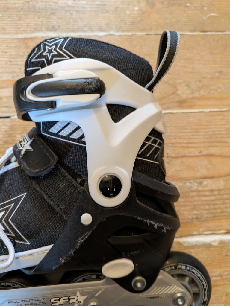 SFR Pulsar inline skate adjustable size 12-2
