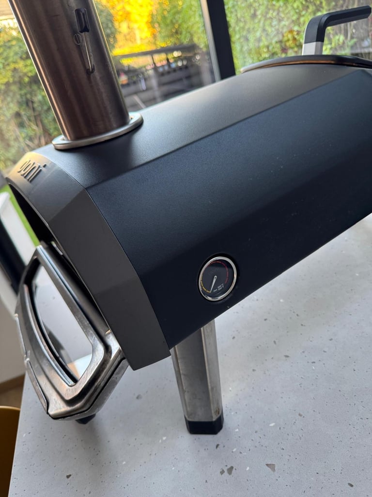 Ooni Pizza Oven and Accessories 