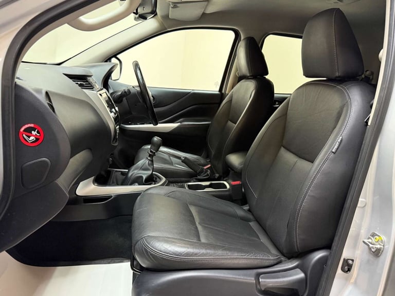 2021 Nissan Navara Double Cab Pick Up Tekna 2.3dCi 190 TT 4WD PICK UP DIESEL Manual