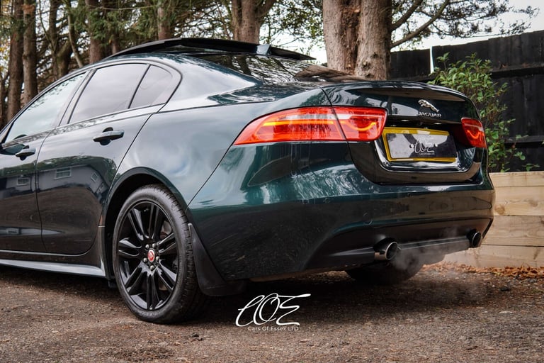 2016 Jaguar XE 2.0 XE R-Sport i Auto 4dr Saloon Petrol Automatic