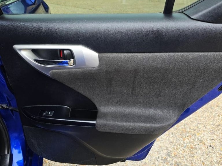 2011 Lexus CT 200h 1.8 AUTO Hybrid SE-I CVT 98500 Miles . CHEAP on Fuel . PX OK HATCHBACK Petrol/...