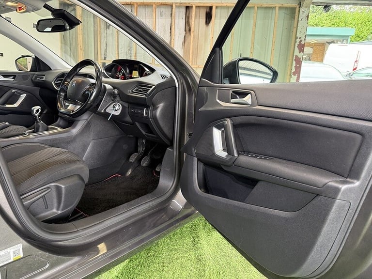 2017 Peugeot 308 1.6 BlueHDi 120 Active 5dr ESTATE DIESEL Manual