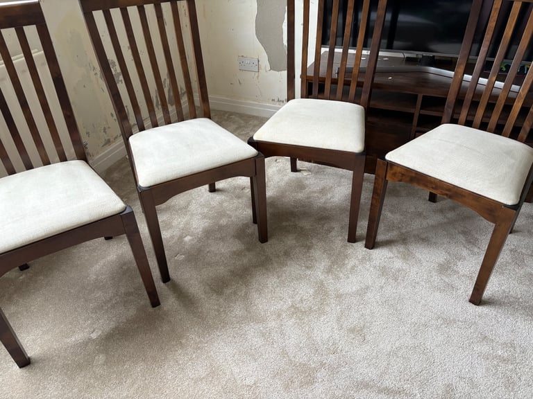 Laura Ashley dining table and 6 chairs 