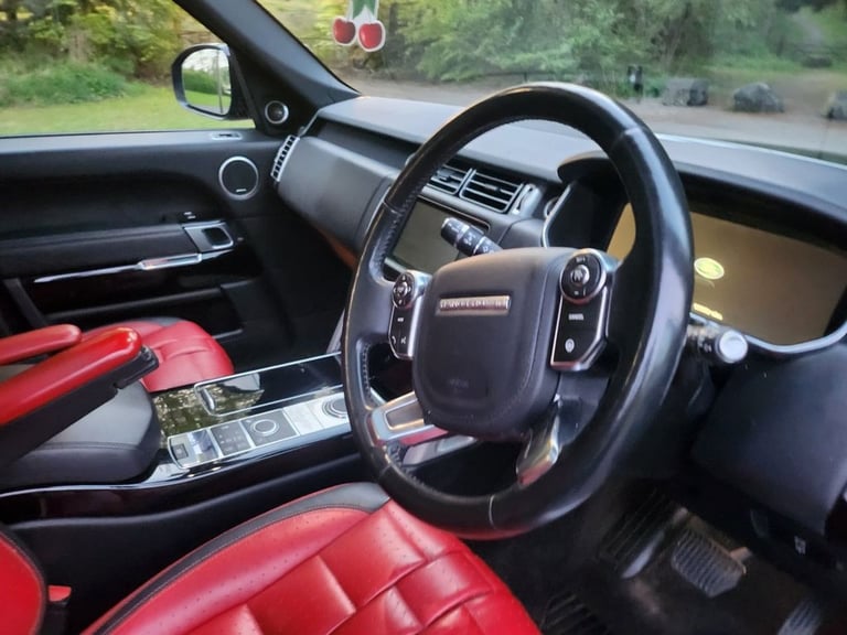 2015 Land Rover Range Rover 3.0 TDV6 Vogue 4dr Auto ESTATE DIESEL Automatic