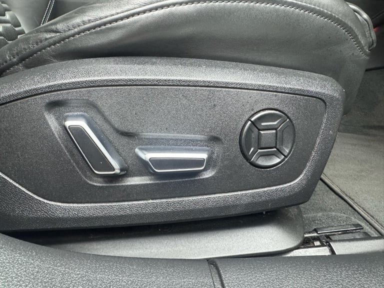 2020 Audi RS6 Avant 4.0 TFSI V8 Launch Edition Estate 5dr Petrol Tiptronic quattro Euro 6 (s/s) E...