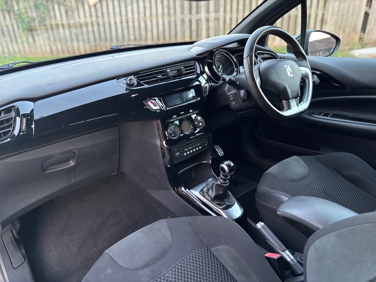 2015 Citroen DS3 1.6 THP 165 DSire 2dr CONVERTIBLE Petrol Manual