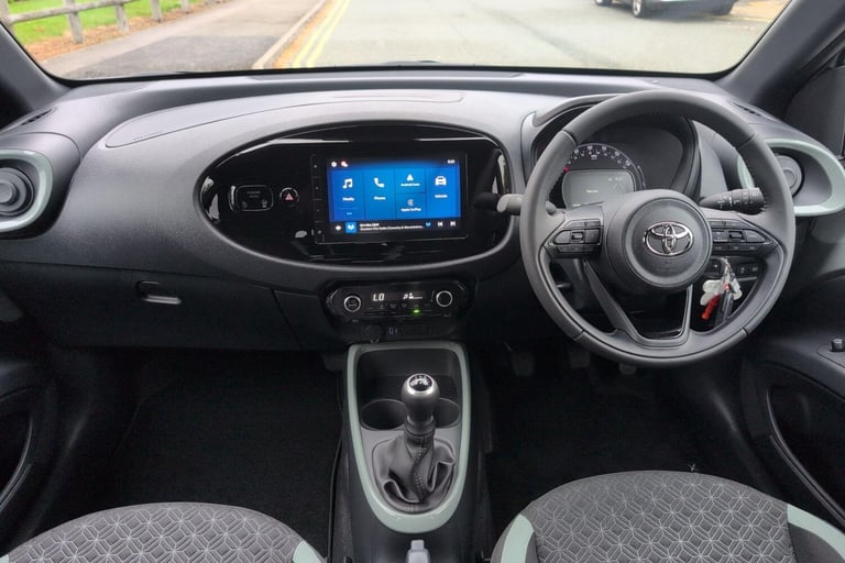 2025 Toyota Aygo X 1.0 VVT-i Edge 5dr HATCHBACK PETROL Manual
