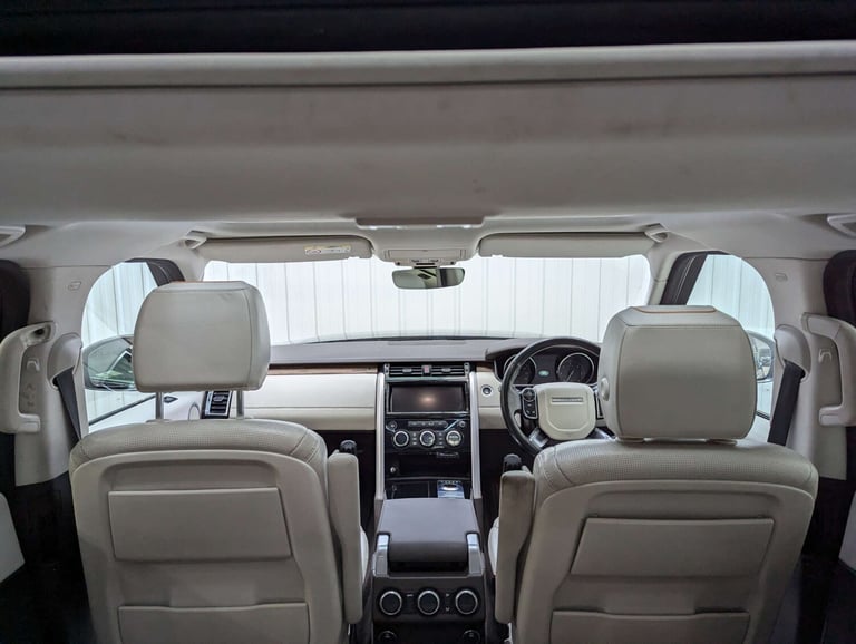 2017 Land Rover Discovery 2.0 Discovery HSE SD4 Auto 4WD 5dr SUV Diesel Automatic