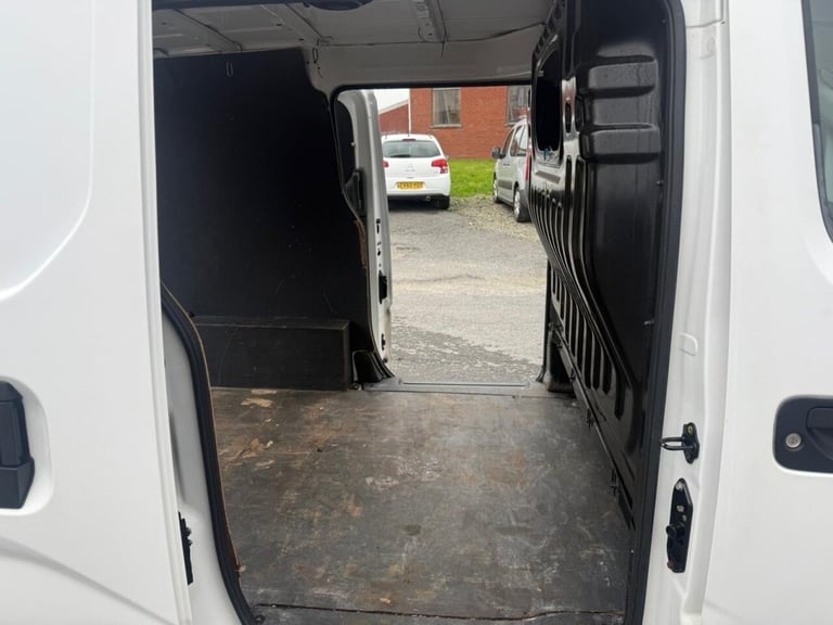 2016 Nissan NV200 1.5 dCi Acenta Panel Van 6dr Diesel Manual SWB Euro 5 (AC) (110 ps) PANEL VAN D...