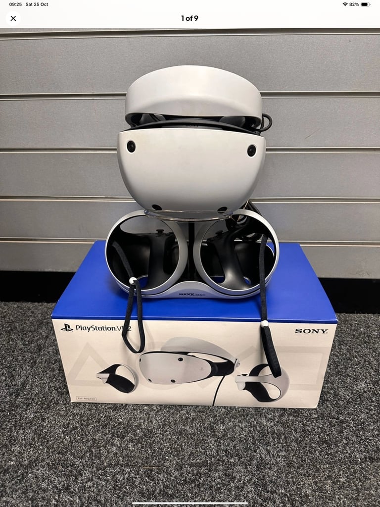 image for PS VR2 BRAND NEW UNUSED ONLY SAT ON CHARGING STAND SINCE PURCHASE 