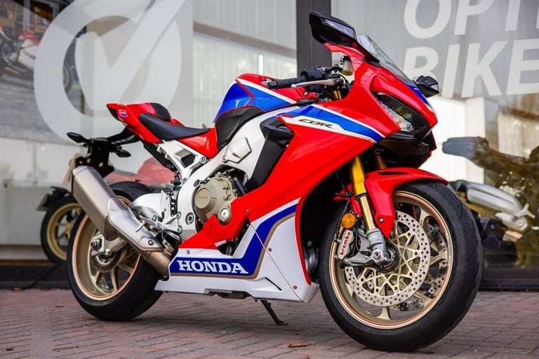 image for Honda CBR1000RR Fireblade SP2 ! LOW MILES ! COLLECTOR ! MARCHESINI WHEELS