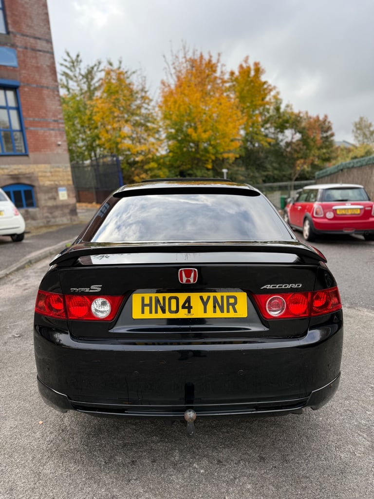 Honda, ACCORD, Saloon, 2004, Manual, 2204 (cc), 4 doors