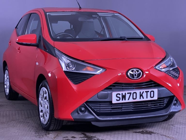 image for 2021 70 TOYOTA AYGO 1.0 VVT-I X-PLAY HATCHBACK 5DR PETROL MANUAL EURO 6 (SAFETY 