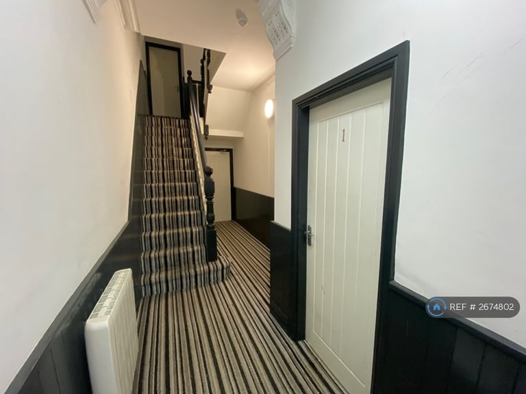 1 bedroom flat in Winmarleigh Street, Warrington, WA1 (1 bed) (#2674802)